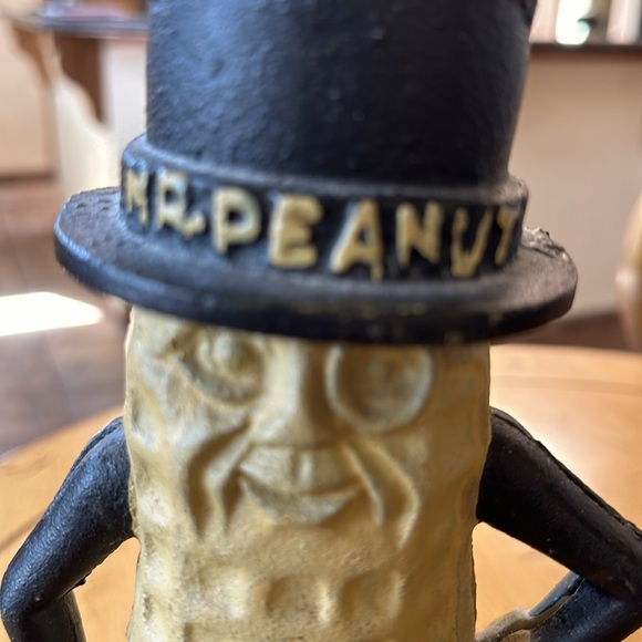 VTG. Mr. Peanut Bank - Picture 2 of 4